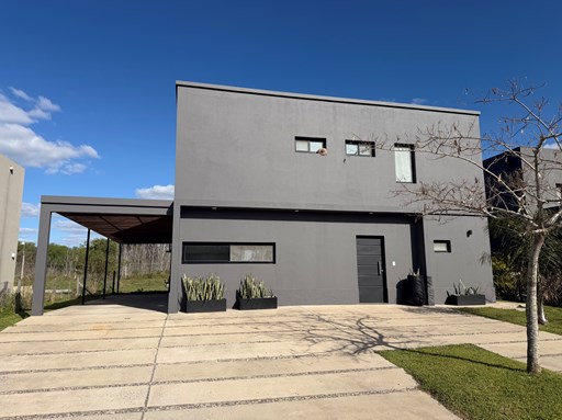 ACACIAS PUERTOS 0