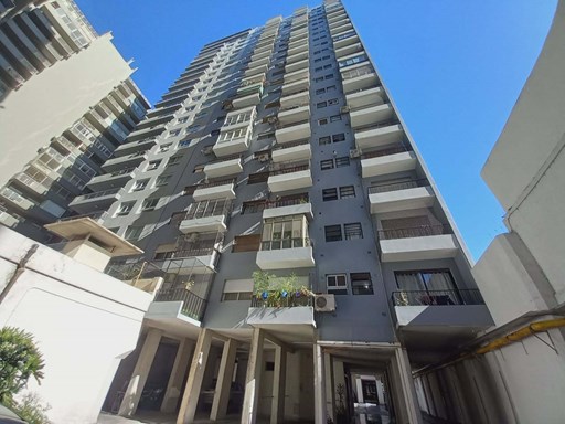 Av. Maipu 1800, 9 3