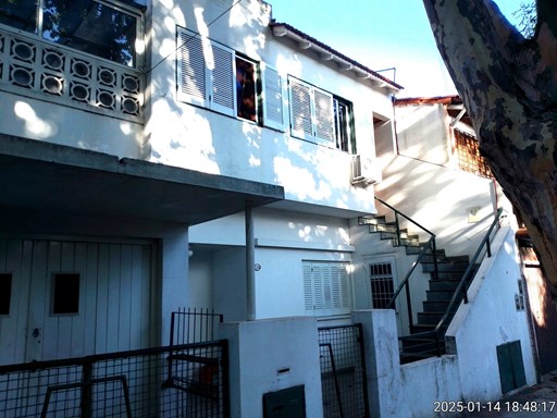 España 2200, 1°Piso