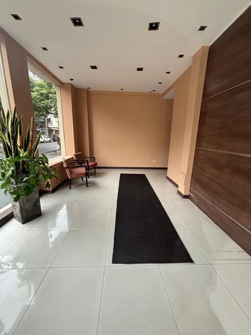 Alvarez Thomas 3500, 2° C