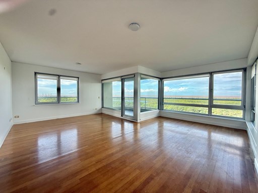 Azucena Villaflor 500