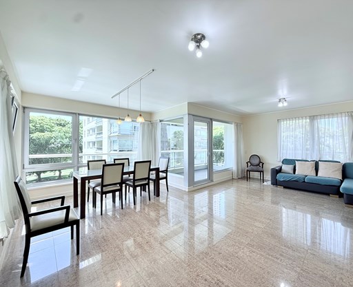 Azucena Villaflor 500