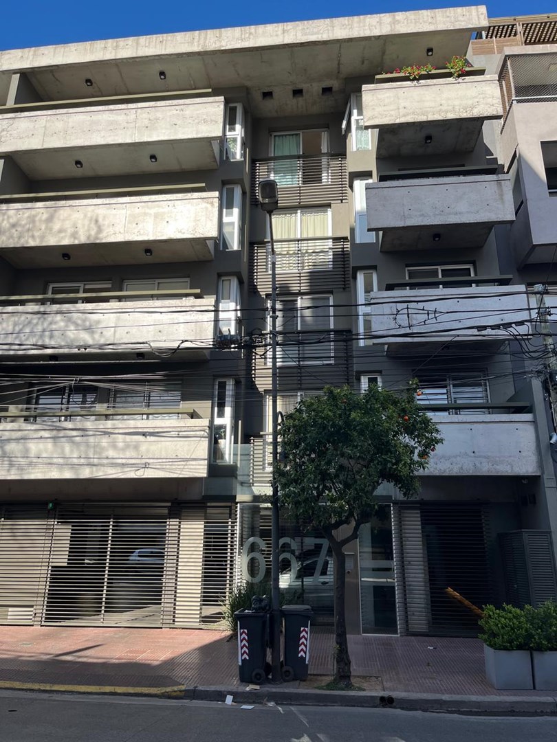 Av. Perón 600