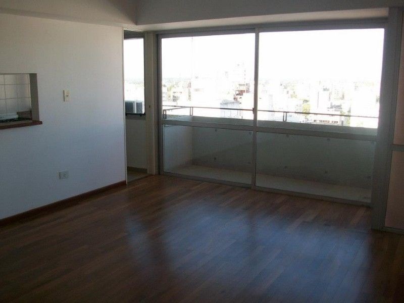 Calle 9 e/ 59 y 60 1300