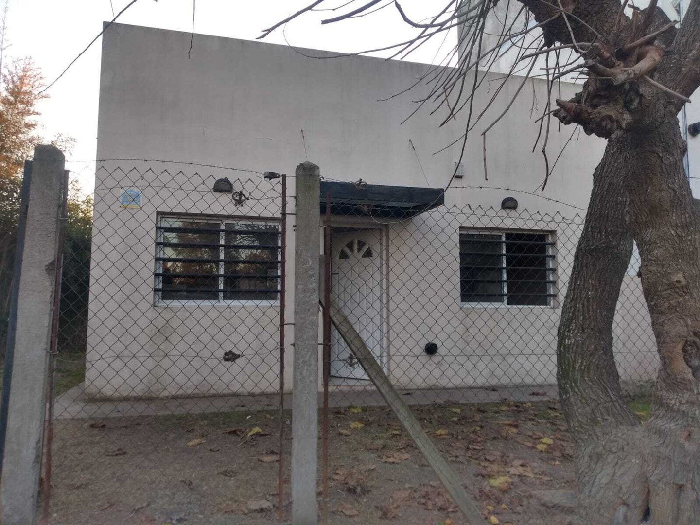 Calle 450 e/ 27 y 28 3200