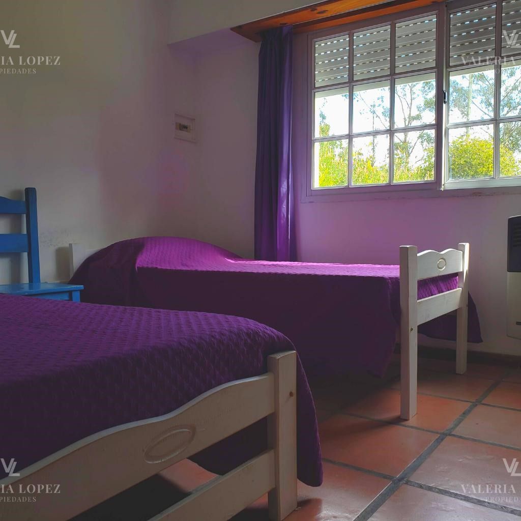 51487176963259144126640959012982447214820208992860843471127703860550469429019.jpg