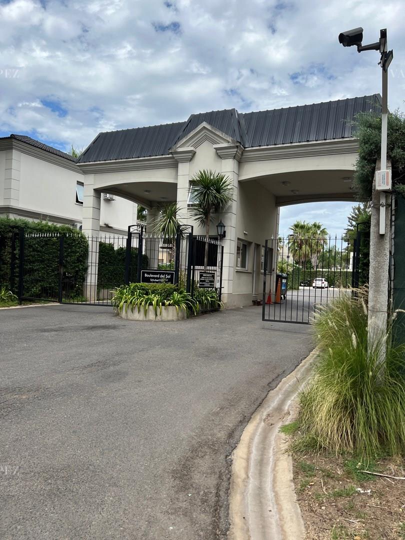 Boulevard del Sol Barrio Cerrado Pilar 0