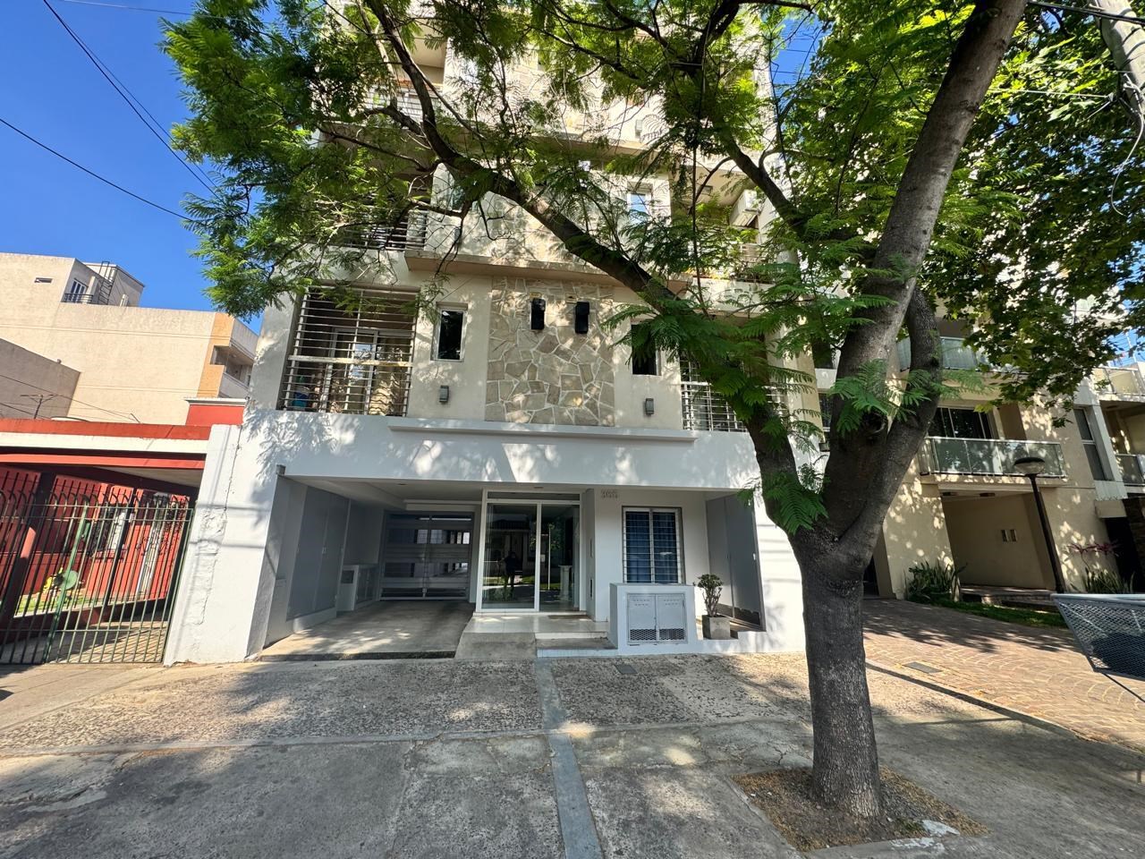 General Carlos Maria de Alvear 300