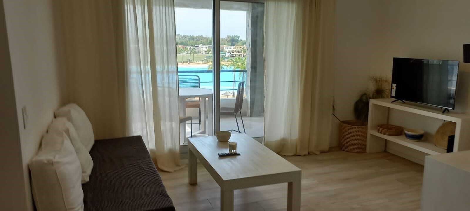 Lagoon Pilar