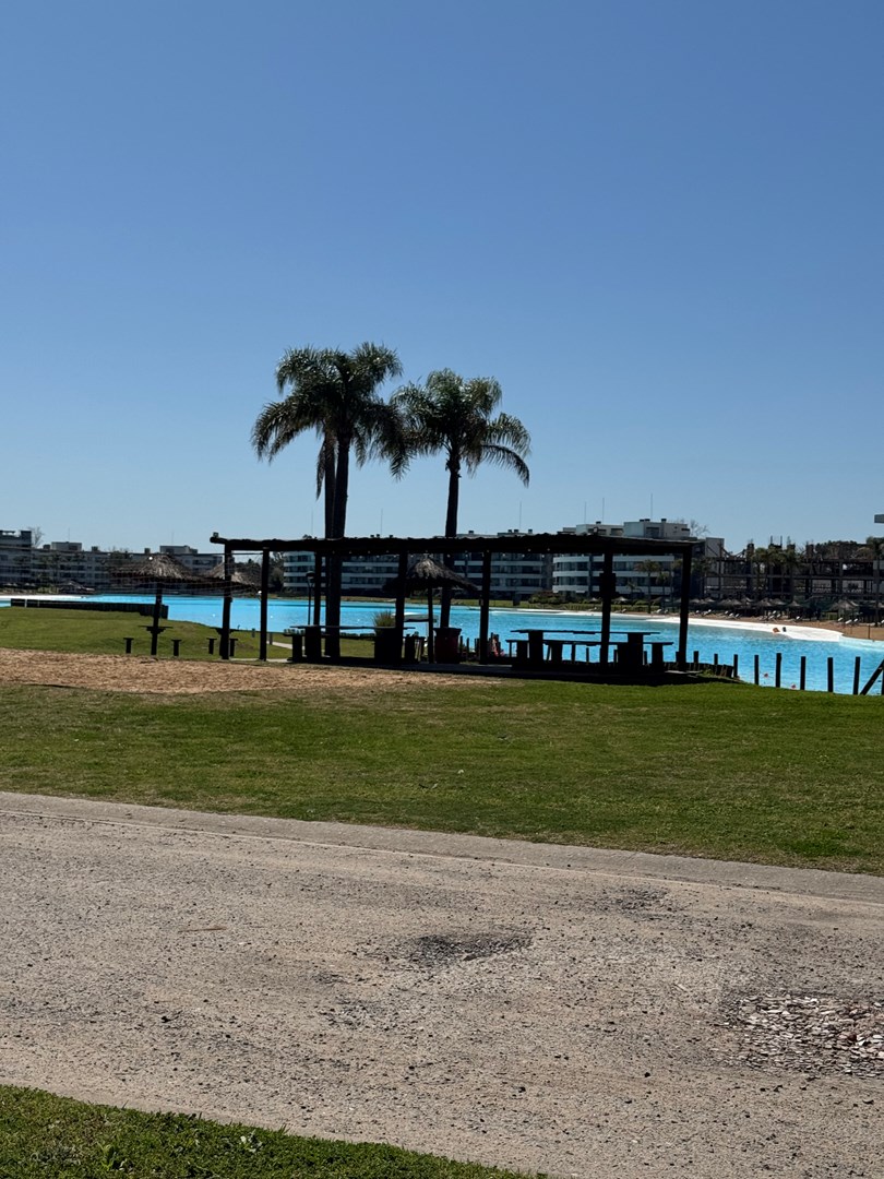 Lagoon Pilar Caamaño
