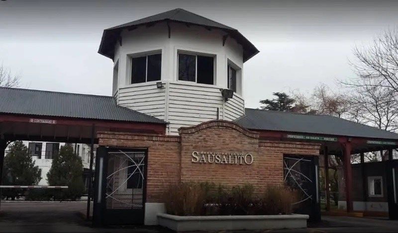 Sausalito, Pilar