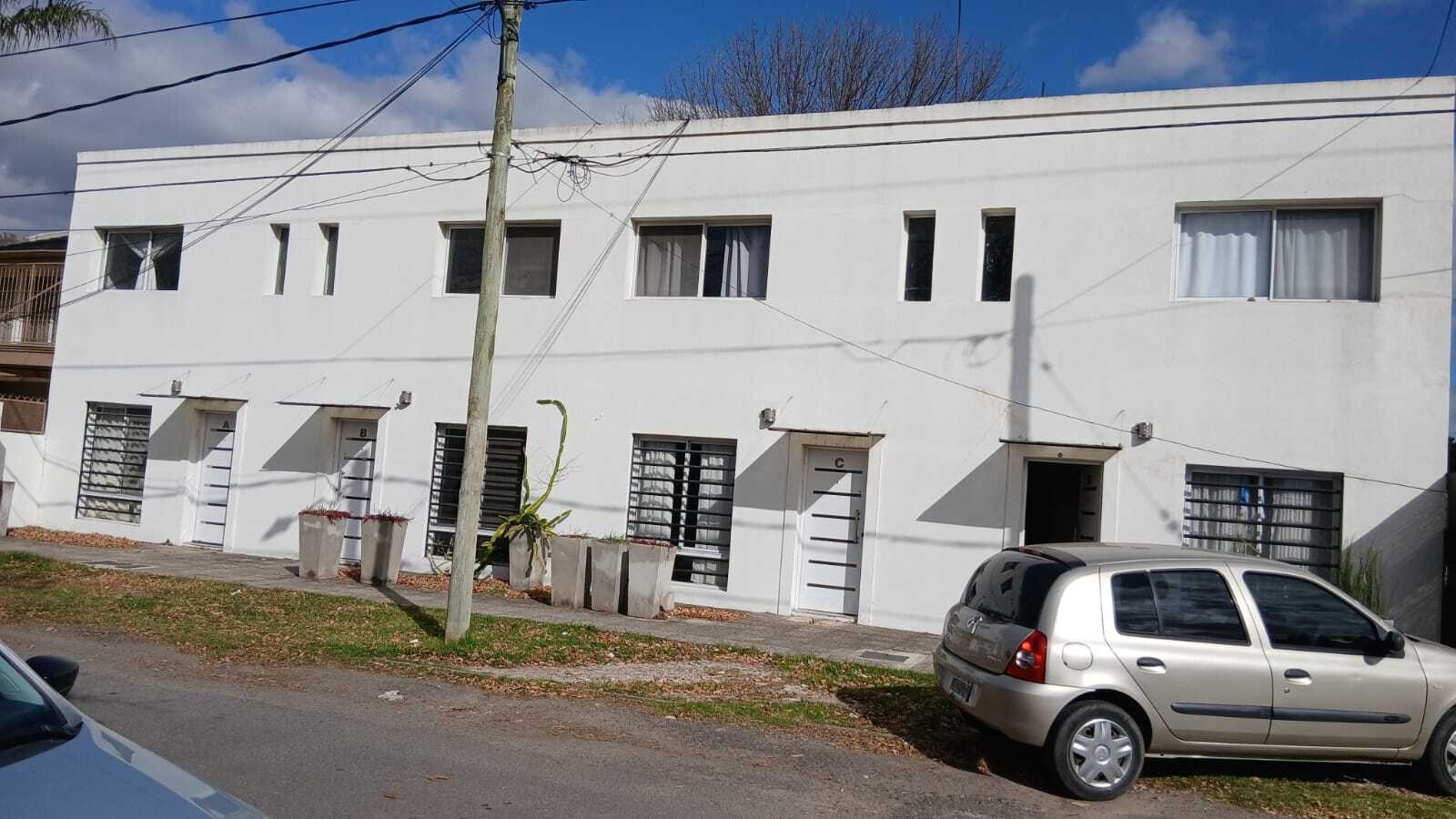 Pedrini de Broncel al 715 Pilar