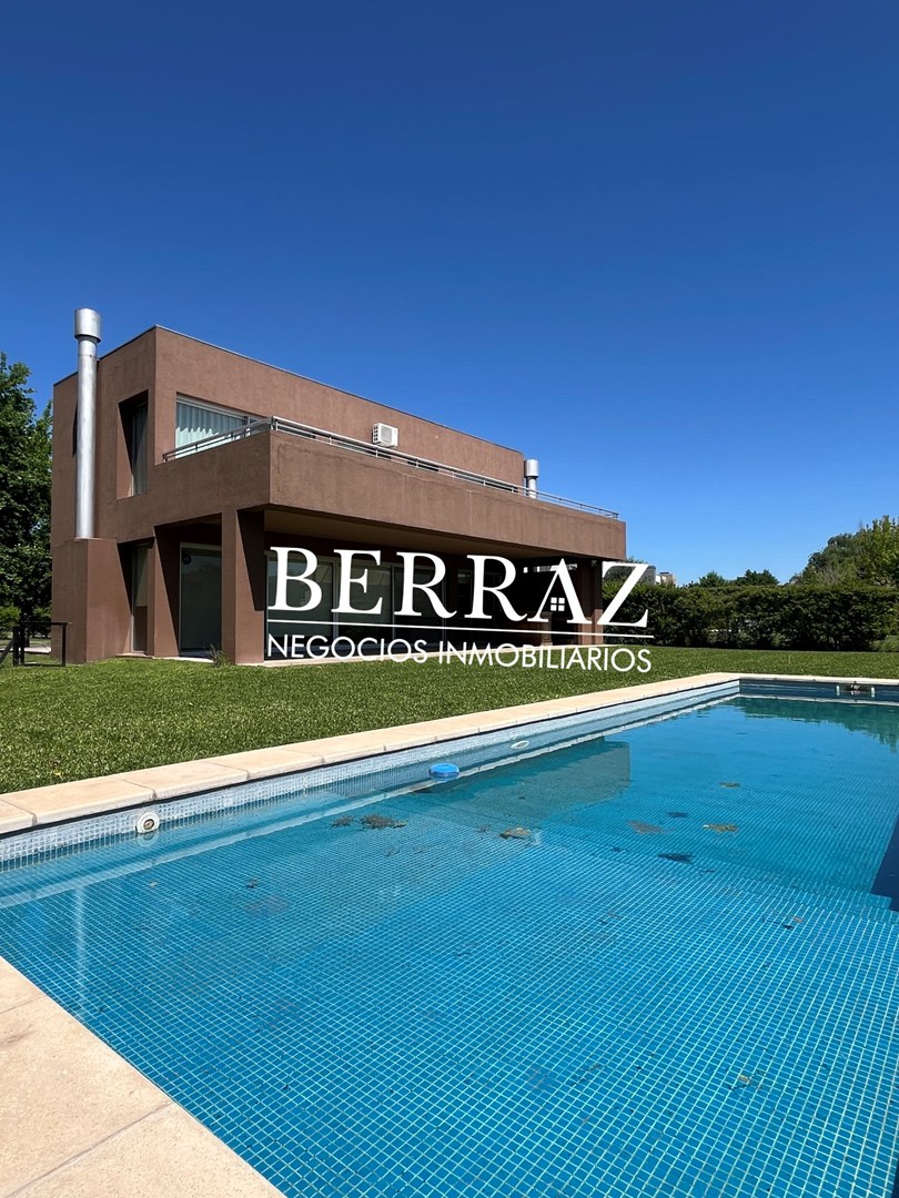 Casa Venta 6 ambientes en Ayres de Pilar lote de 1073 m2  - Ayres de Pilar - Tenemos todas las casas y lotes que buscas!