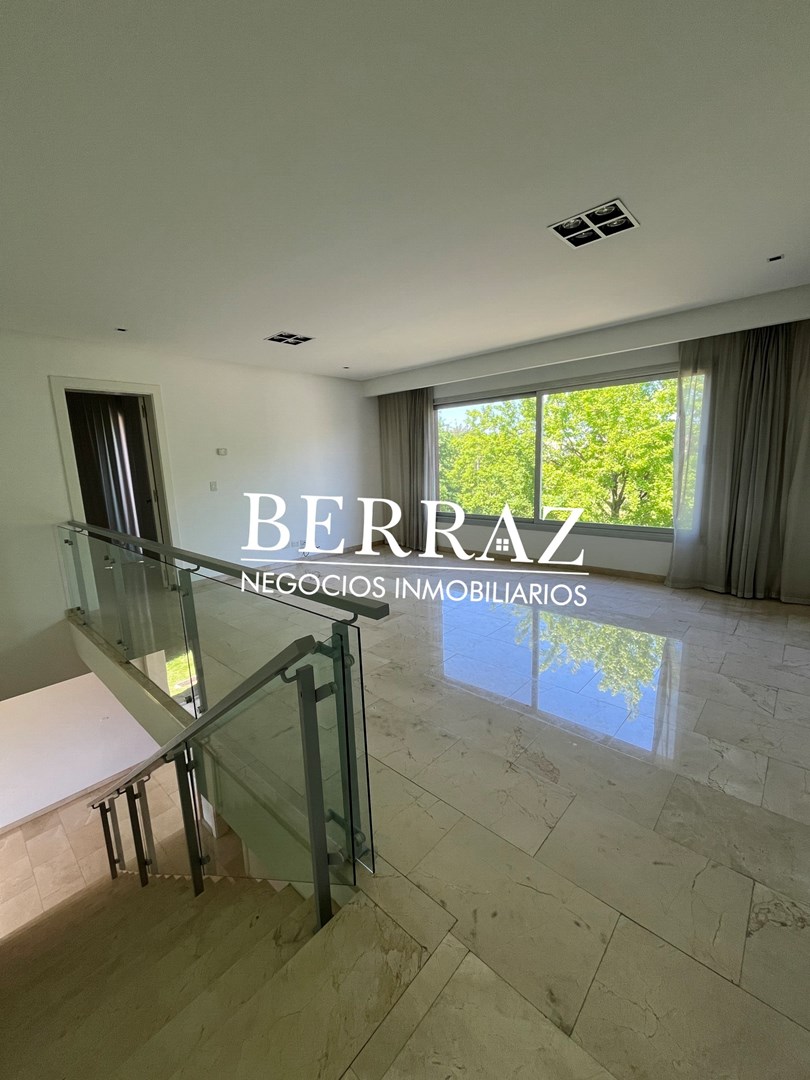 Casa Venta 6 ambientes en Ayres de Pilar lote de 1073 m2  - Ayres de Pilar - Tenemos todas las casas y lotes que buscas!