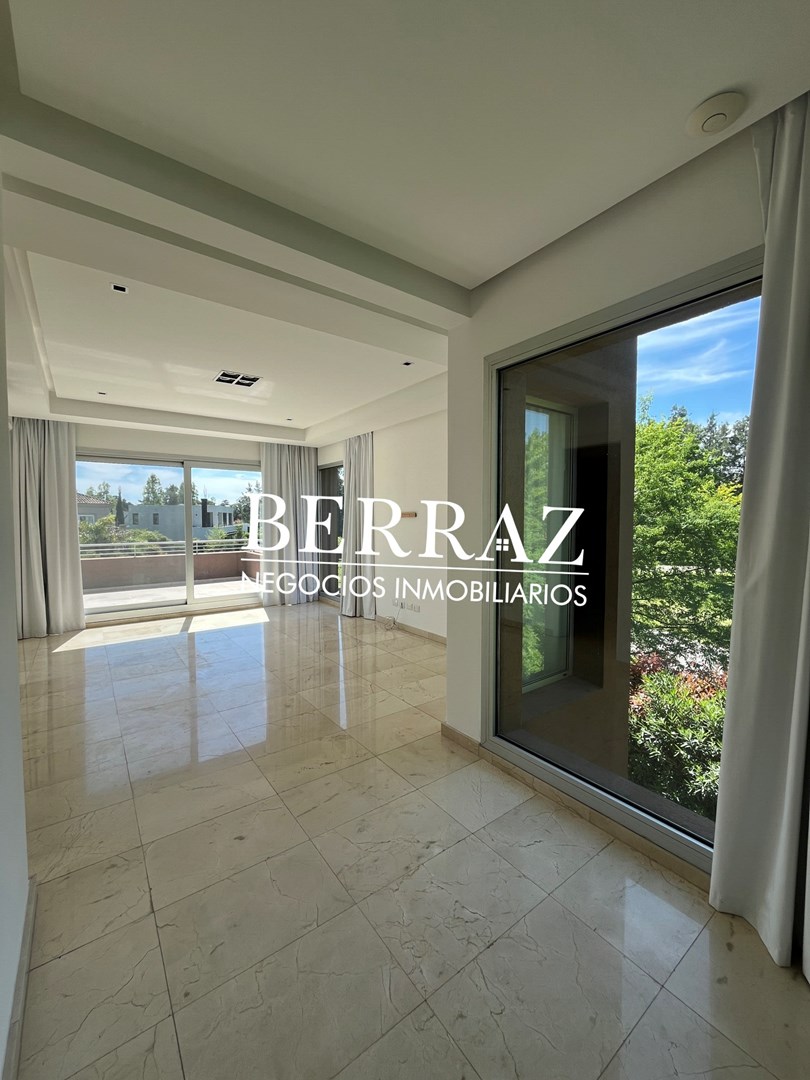 Casa Venta 6 ambientes en Ayres de Pilar lote de 1073 m2  - Ayres de Pilar - Tenemos todas las casas y lotes que buscas!