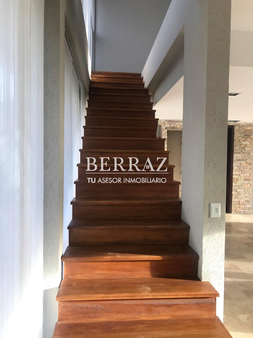 Casa venta 5 ambientes en Ayres De Pilar lote de 905,92 m2