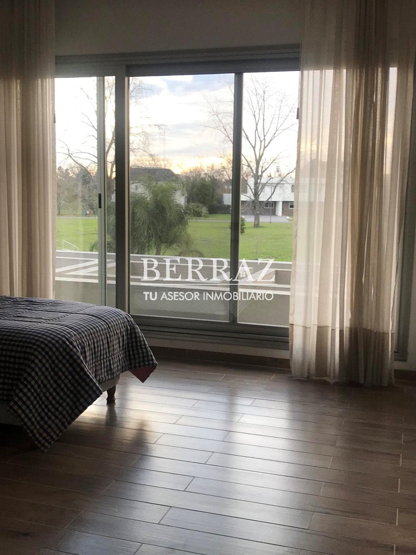 Casa venta 5 ambientes en Ayres De Pilar lote de 905,92 m2