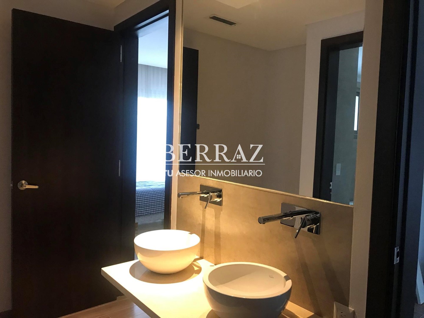 Casa venta 5 ambientes en Ayres De Pilar lote de 905,92 m2