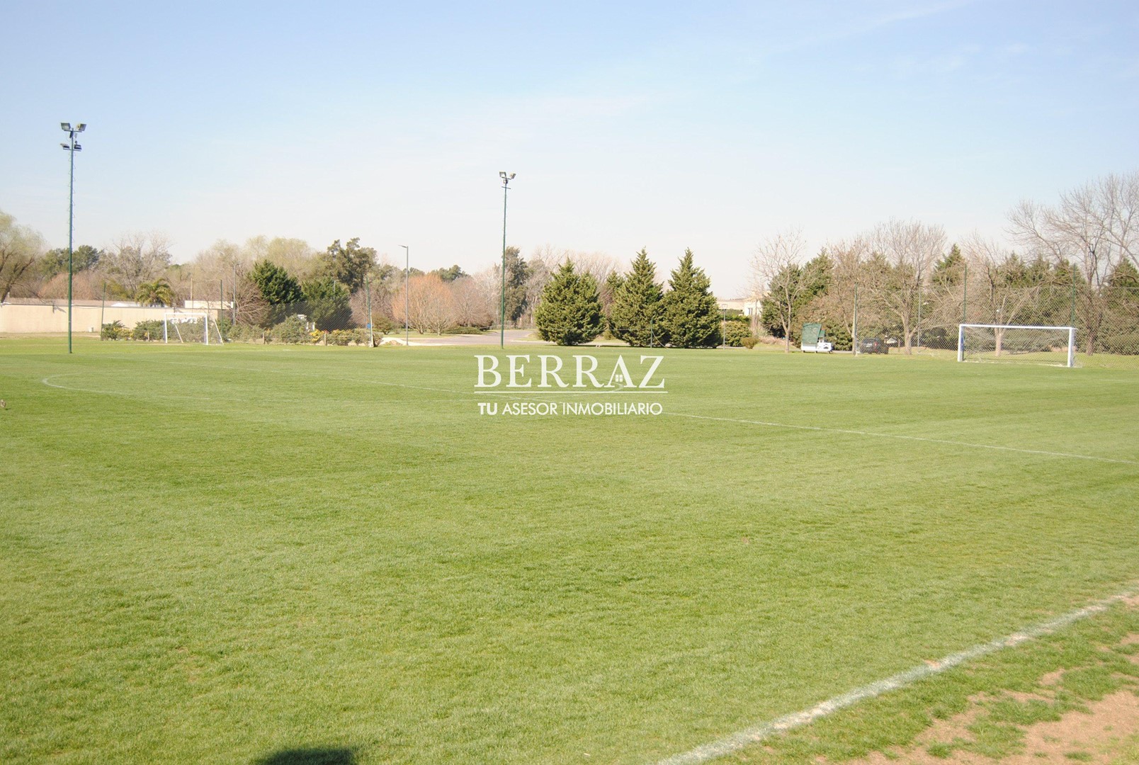 Casa venta 5 ambientes en Ayres De Pilar lote de 905,92 m2