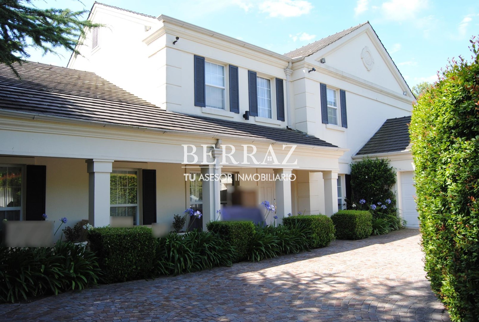 Casa venta 5 ambientes en La Lomada de Pilar lote de 1250 m2