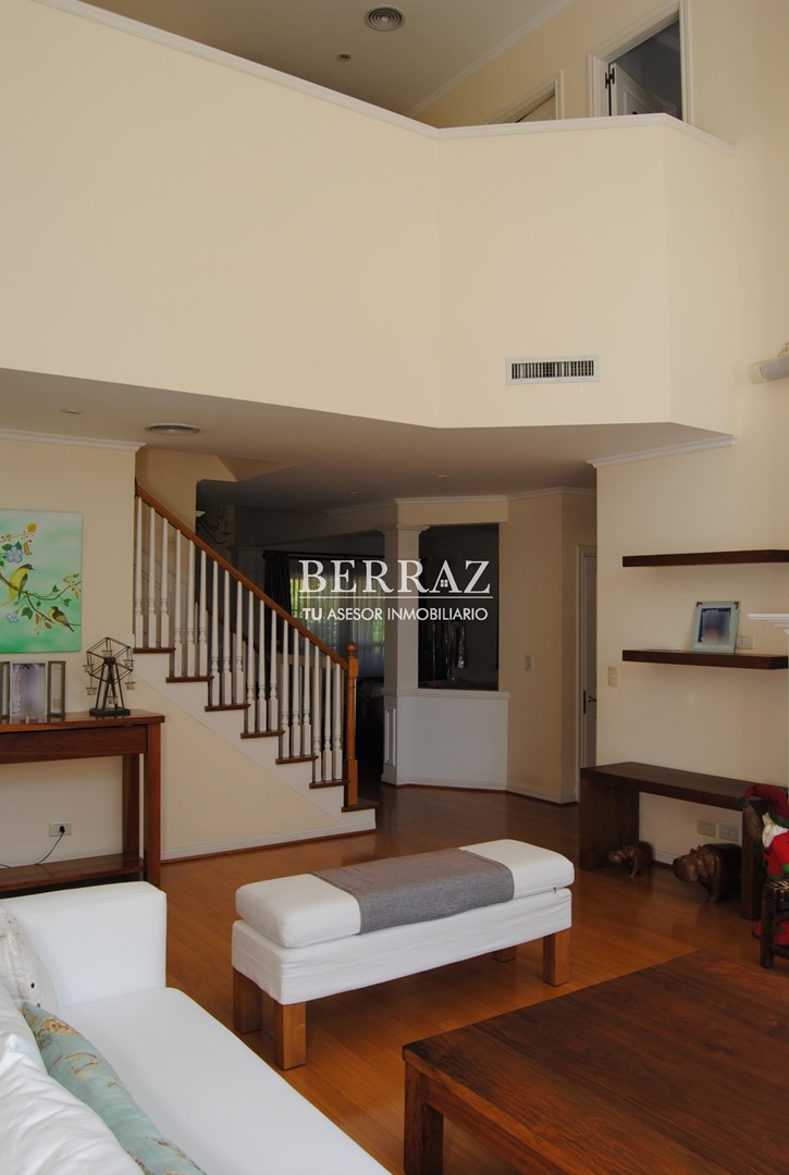 Casa venta 5 ambientes en La Lomada de Pilar lote de 1250 m2