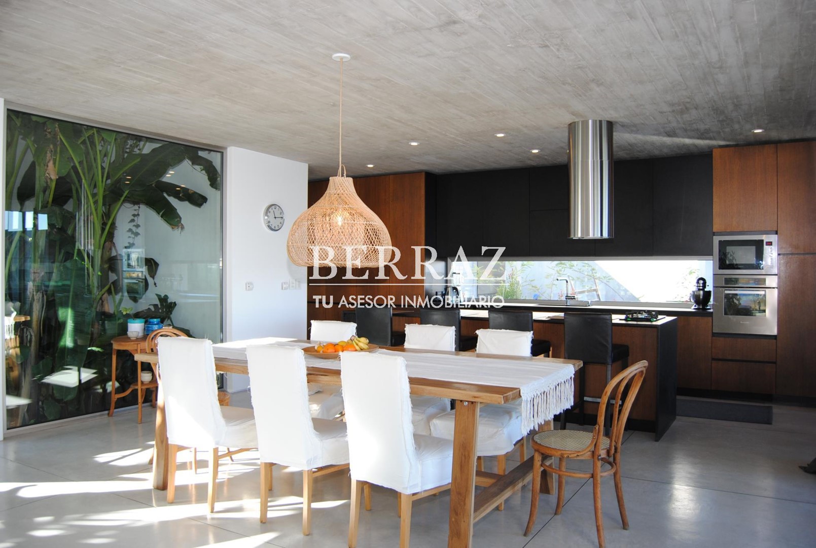 Casa venta al lago en Puertos Muelles Escobar lote de 982,28 m2 