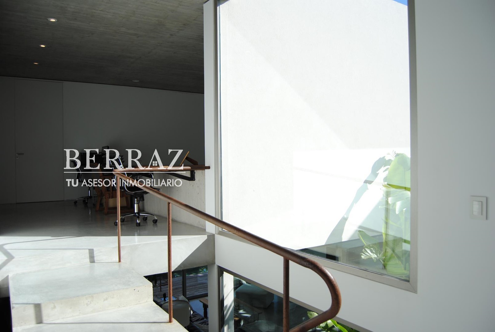 Casa venta al lago en Puertos Muelles Escobar lote de 982,28 m2 