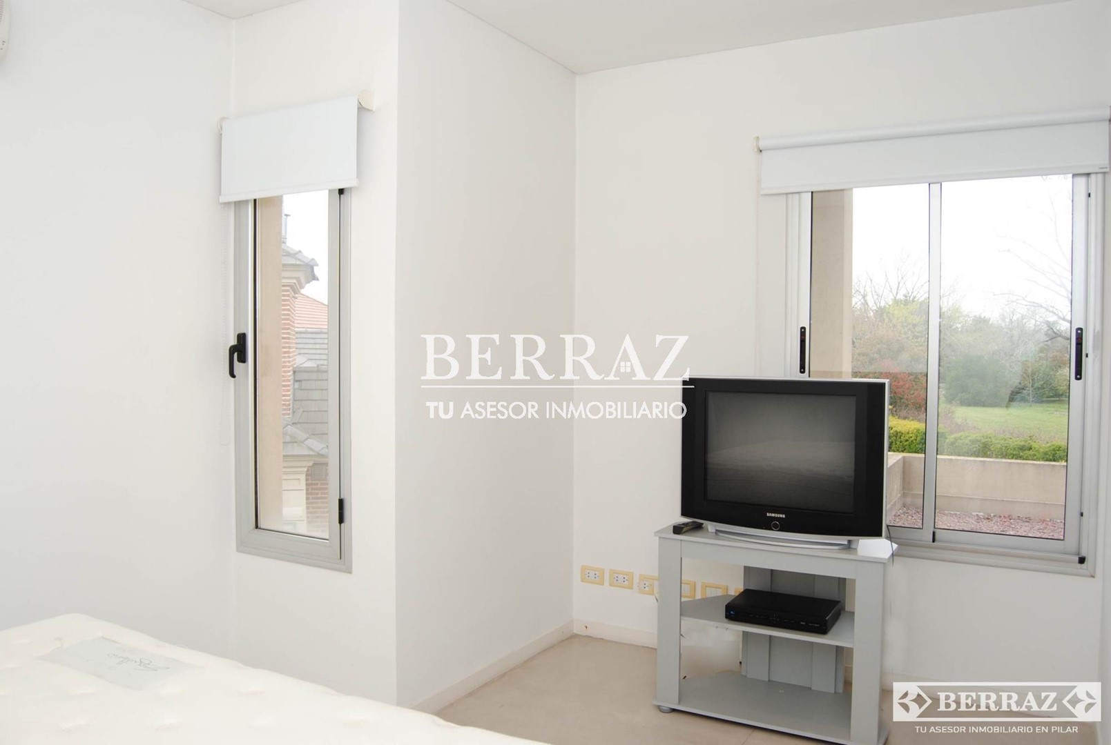 Casa venta 5 ambientes en Ayres De Pilar lote de 1023 m2