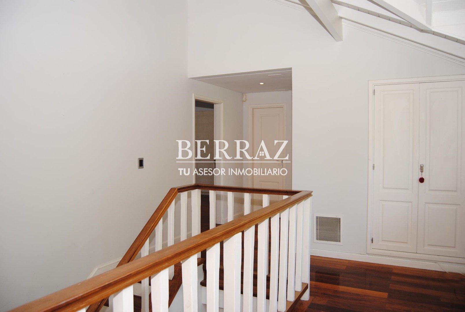 Casa venta 5 ambientes en La Lomada de Pilar lote de 805 m2