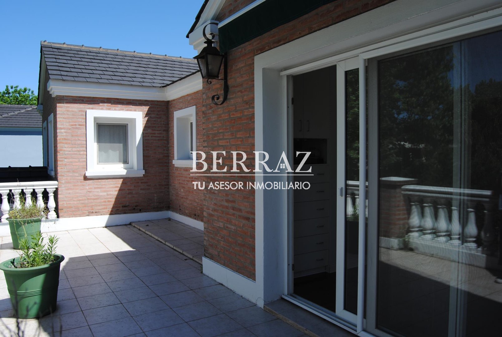 Casa venta 5 ambientes en La Lomada de Pilar lote de 805 m2