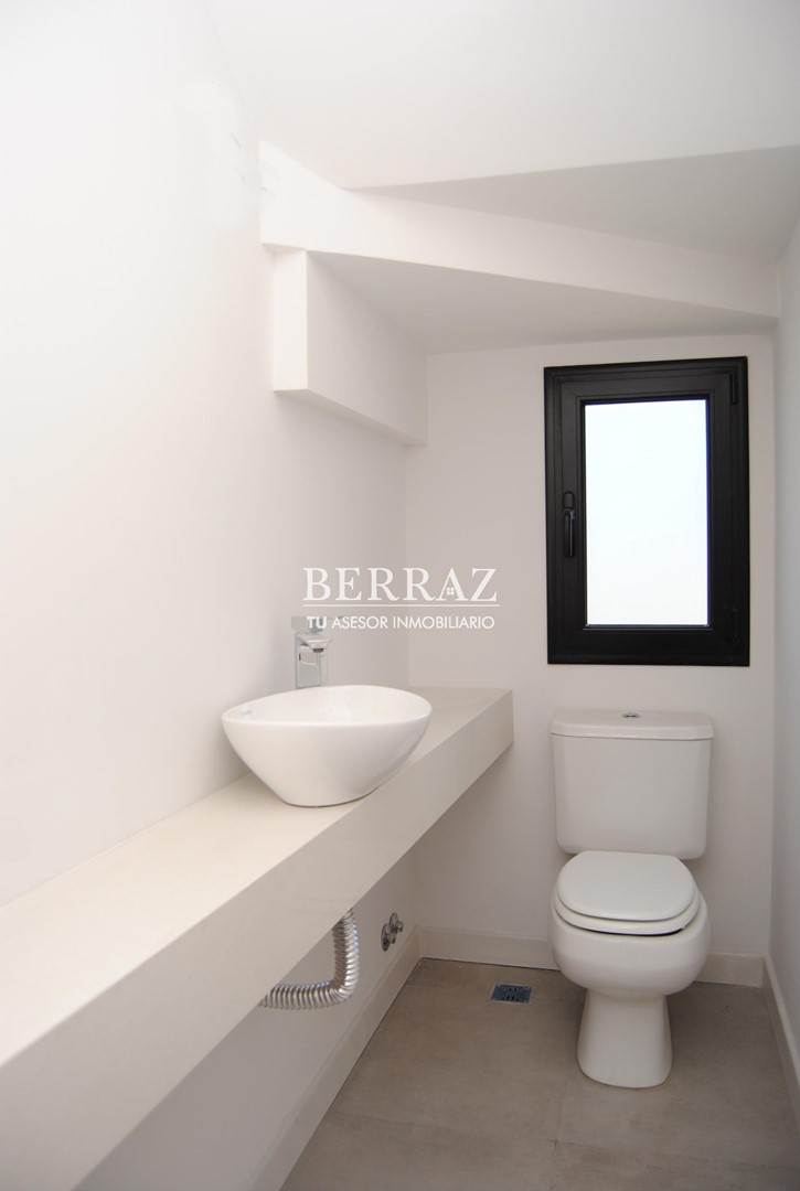 Casa venta 4 ambientes El Canal Villanueva lote de 563,50 m2