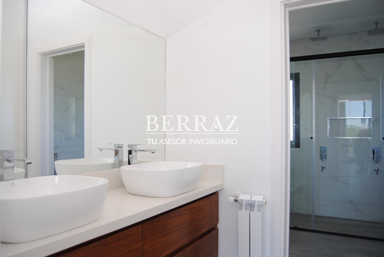 Casa venta 4 ambientes El Canal Villanueva lote de 563,50 m2