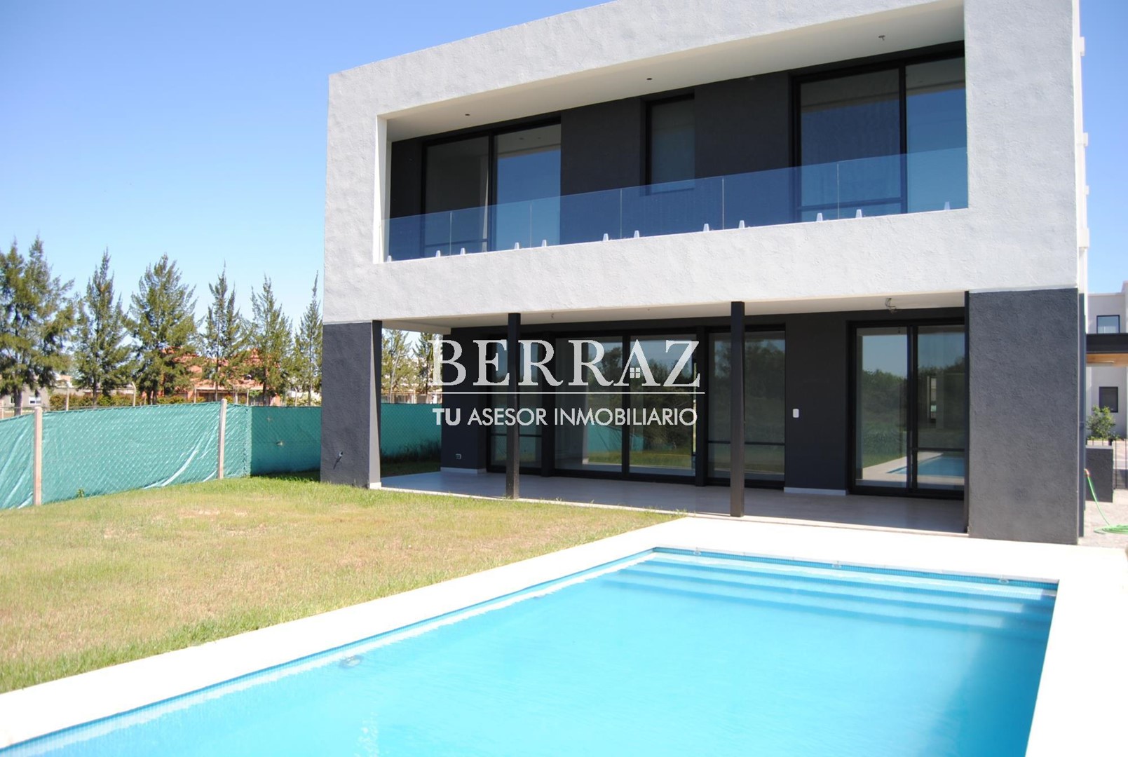 Casa venta 4 ambientes El Canal Villanueva lote de 563,50 m2
