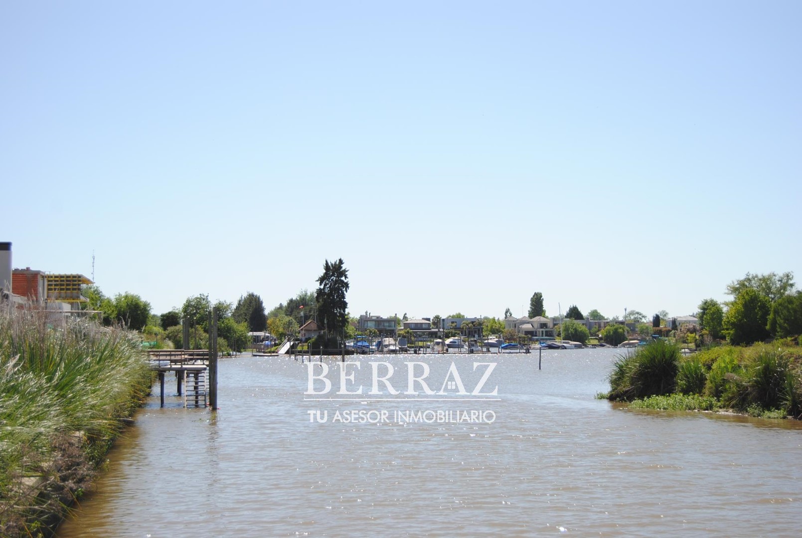 Casa venta 4 ambientes El Canal Villanueva lote de 563,50 m2