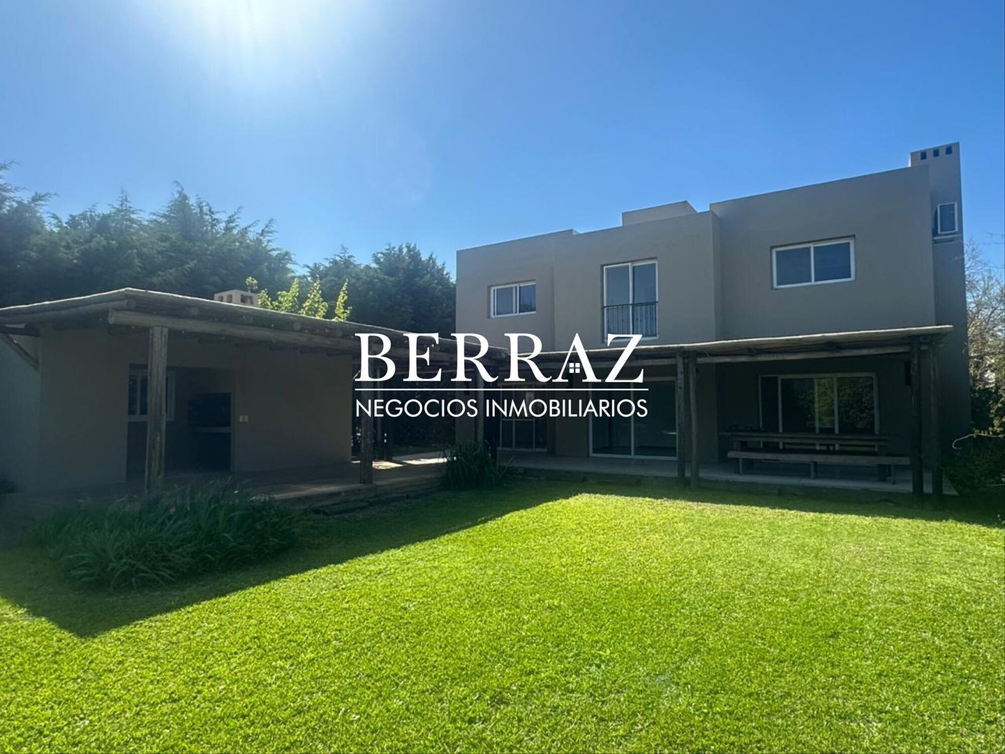 OPORTUNIDAD! Casa Venta 4 ambientes en Saint Matthew's Pilar lote de 800 m2