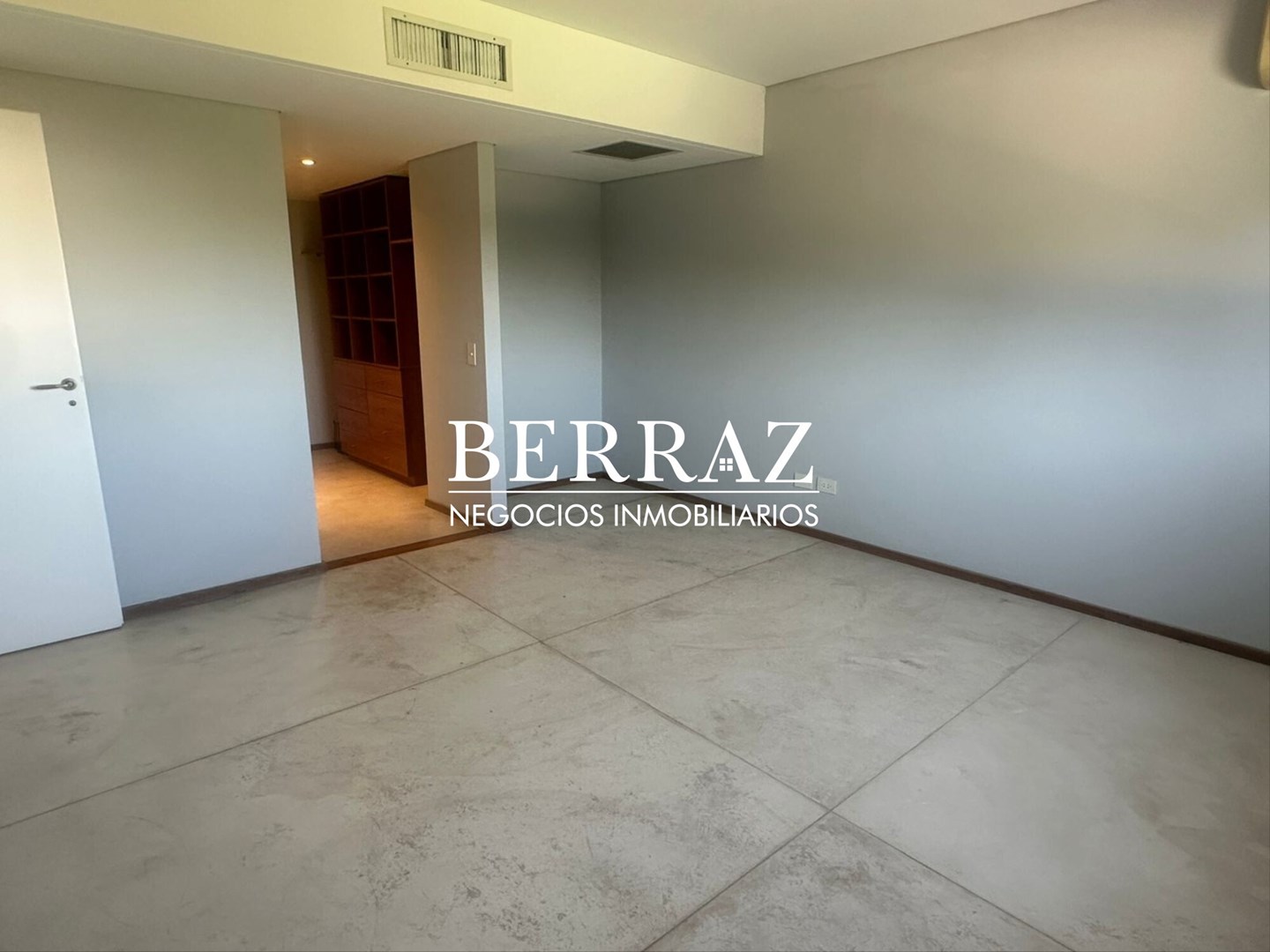 OPORTUNIDAD! Casa Venta 4 ambientes en Saint Matthew's Pilar lote de 800 m2