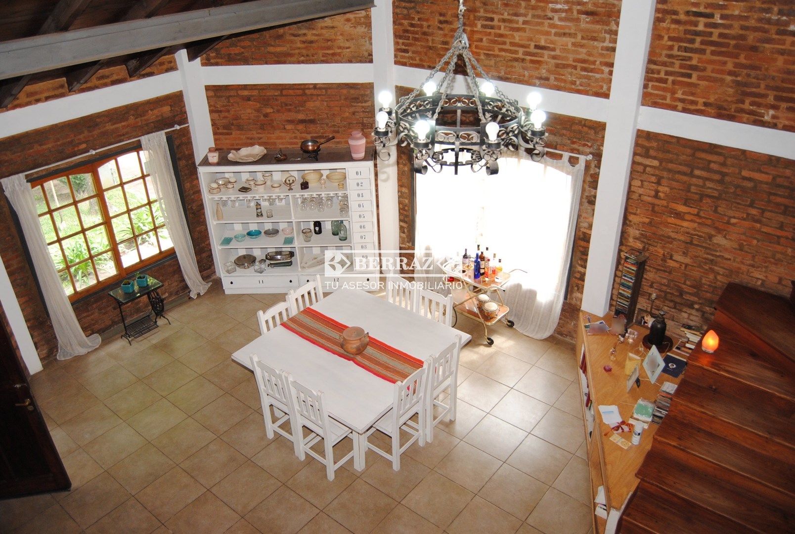 Casa venta 4 ambientes en Montecarlo Pilar Lote de 360 m2