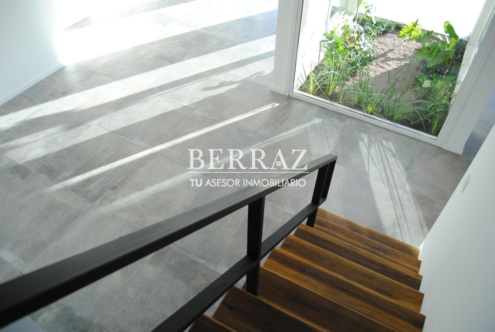 Casa venta 6 ambientes en Ayres Plaza lote de 677 m2