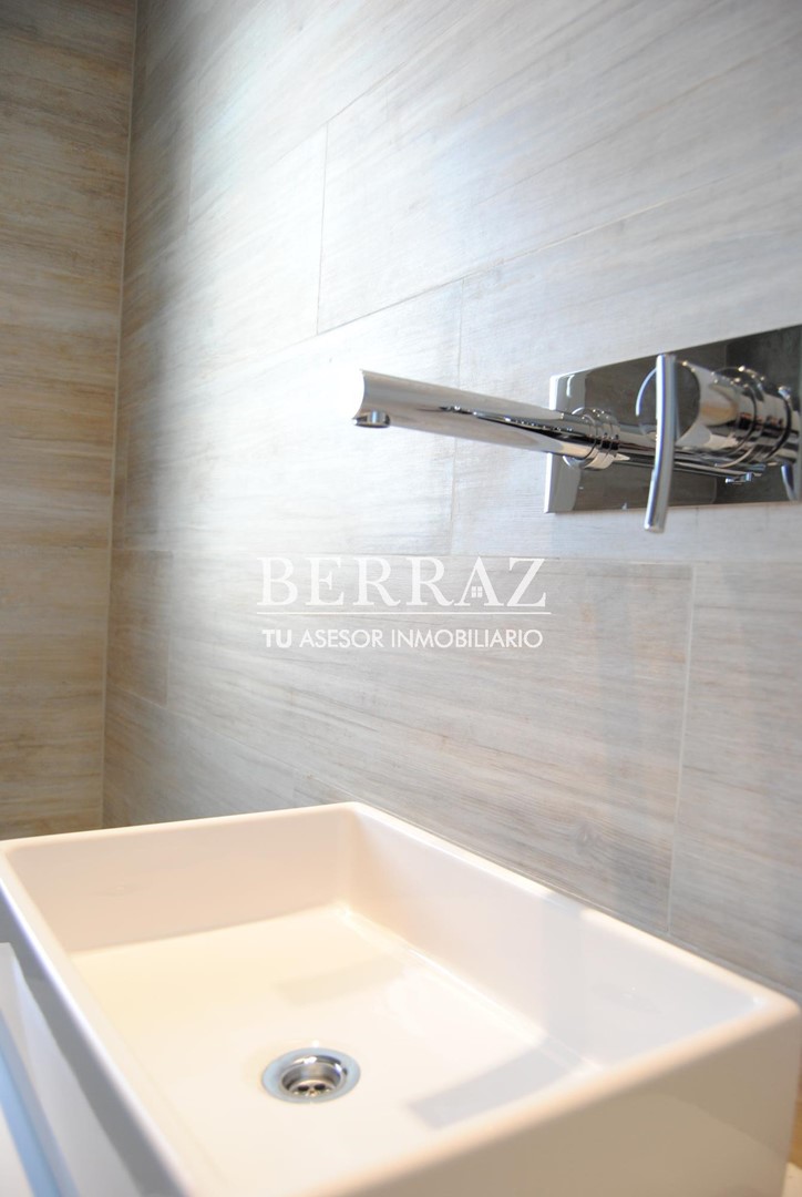 Casa venta 6 ambientes en Ayres Plaza lote de 677 m2