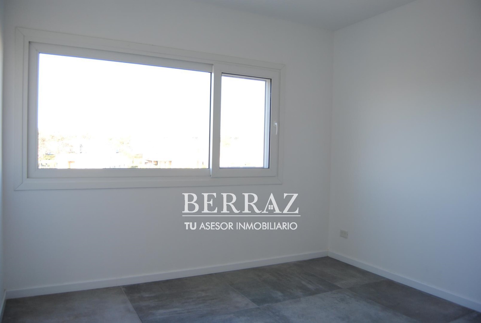 Casa venta 6 ambientes en Ayres Plaza lote de 677 m2