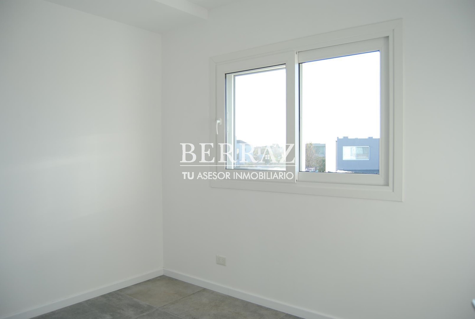 Casa venta 6 ambientes en Ayres Plaza lote de 677 m2