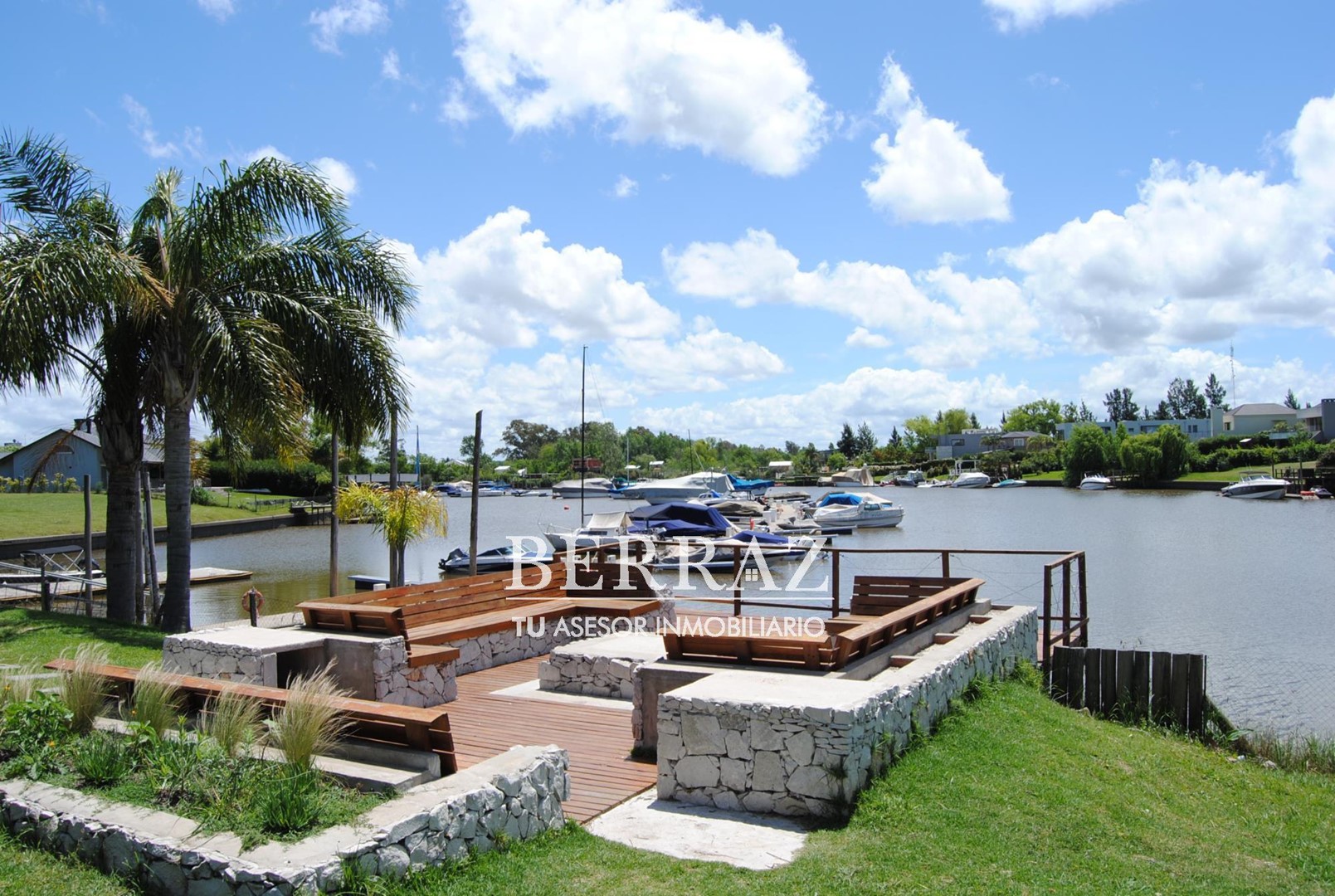 Oportunidad! Casa Venta a la laguna San Isidro Labrador Villanueva
