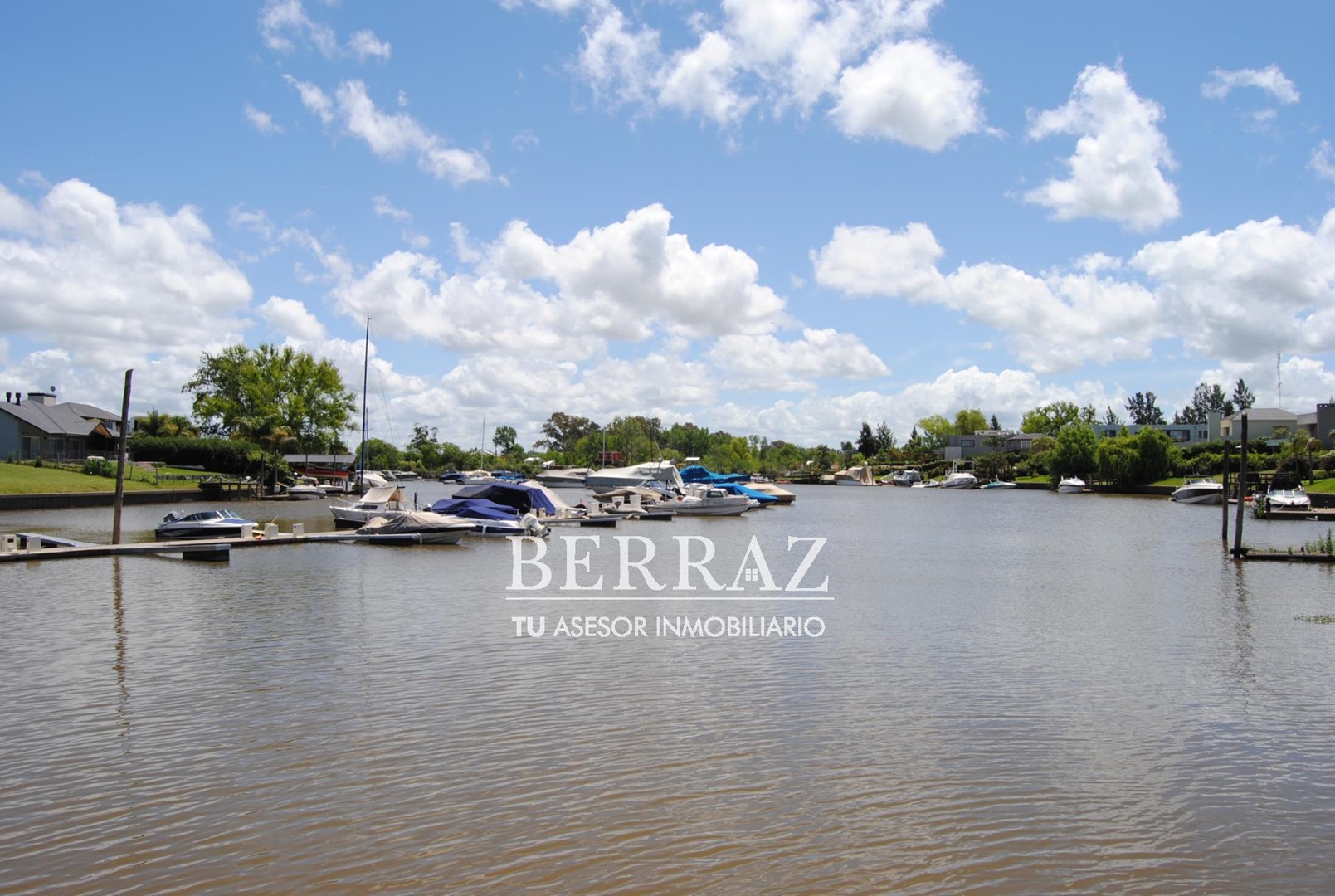 Oportunidad! Casa Venta a la laguna San Isidro Labrador Villanueva