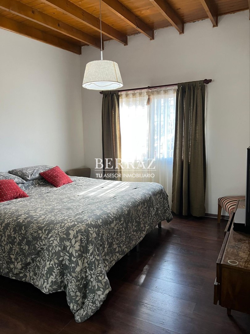 Casa Venta en Manuel Alberti Lote de 330 m2