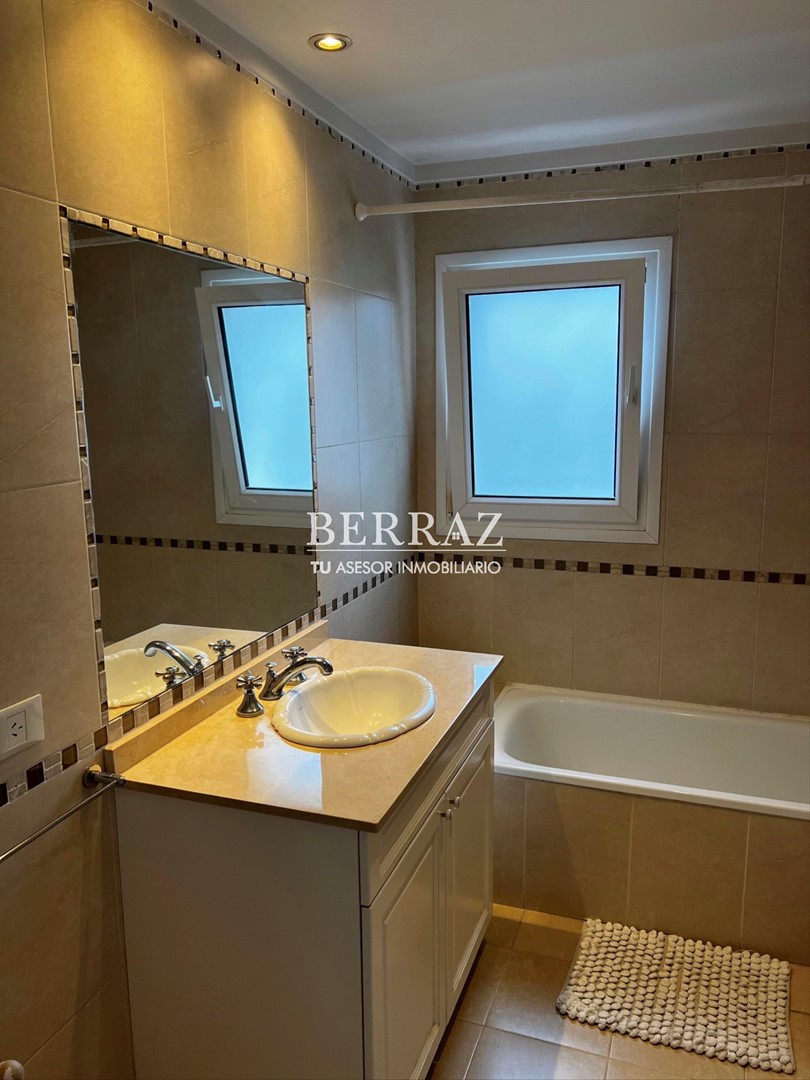 Casa Venta La Lomada Lote de 813 m2 Pilar