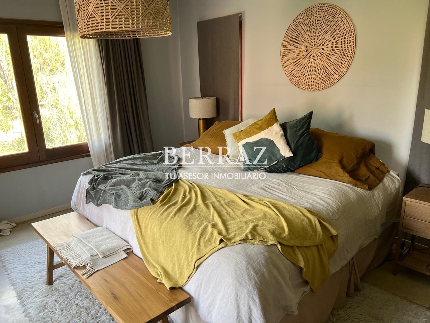 Casa venta 8 ambientes en Ayres De Pilar lote de 910 m2