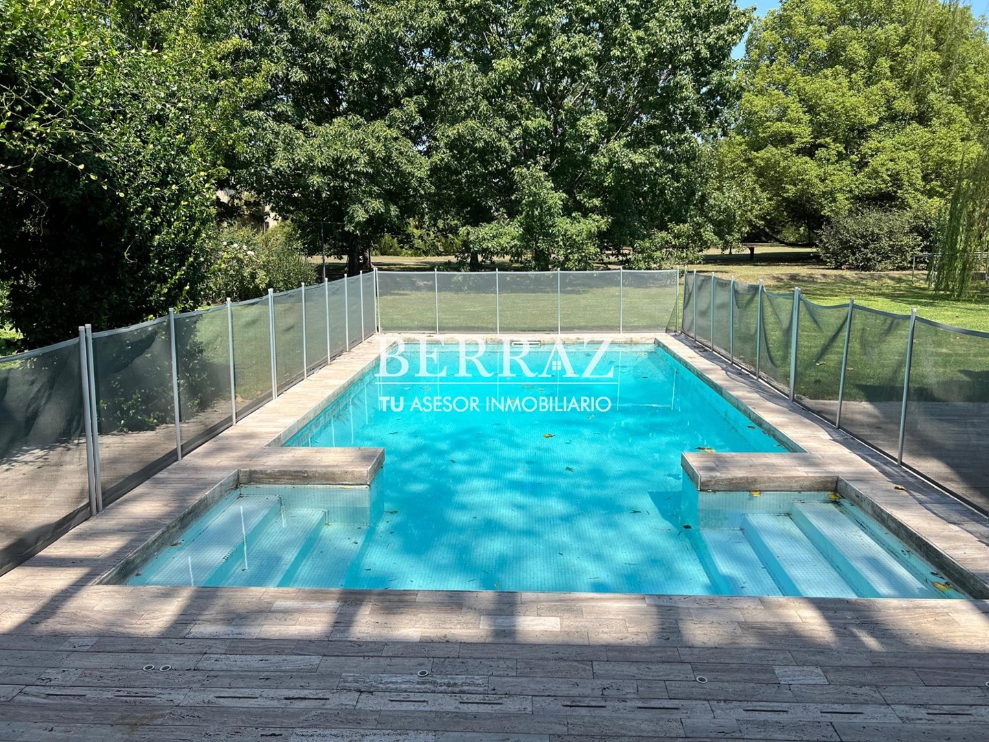 Casa venta 8 ambientes en Ayres De Pilar lote de 910 m2