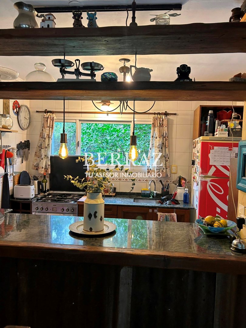 Casa venta 6 ambientes en Aranzazu Escobar Lote de 630 m2