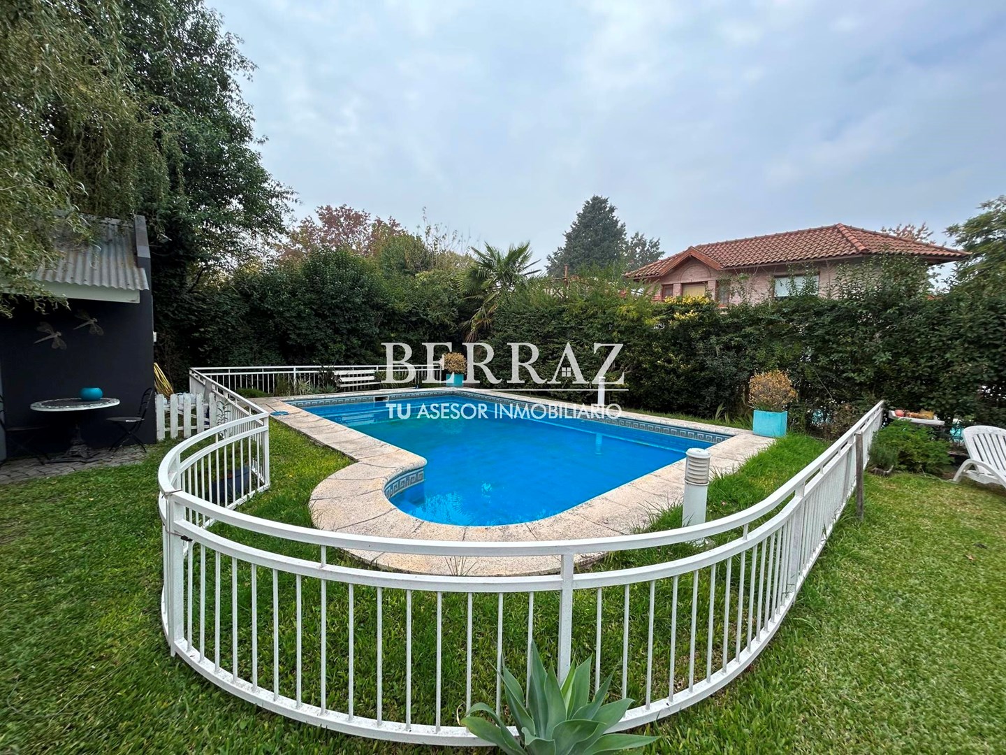 Casa venta 6 ambientes en Aranzazu Escobar Lote de 630 m2