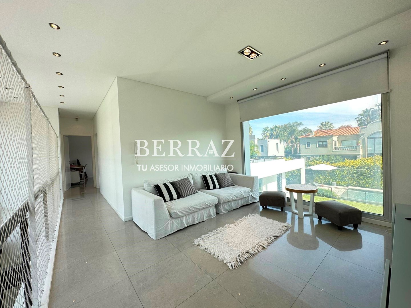 Casa 5 AMB en Venta Barrio La Pradera II Pilar Estilo Racionalista